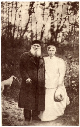 Рис. 2. Л.Н. Толстой и С.А. Толстая. Ясная Поляна. Фото 1895.