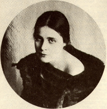 Рис. 2. Лиля Брик. Фото 1921–1922.