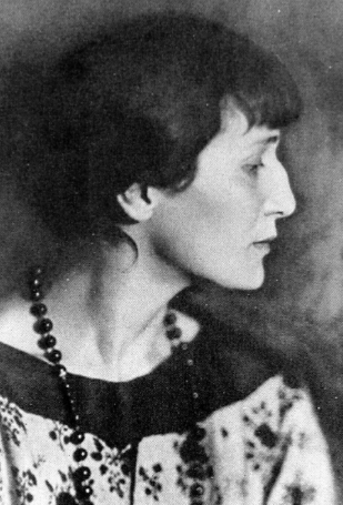 Рис. 1. А.А. Ахматова. Фото 1910-х.